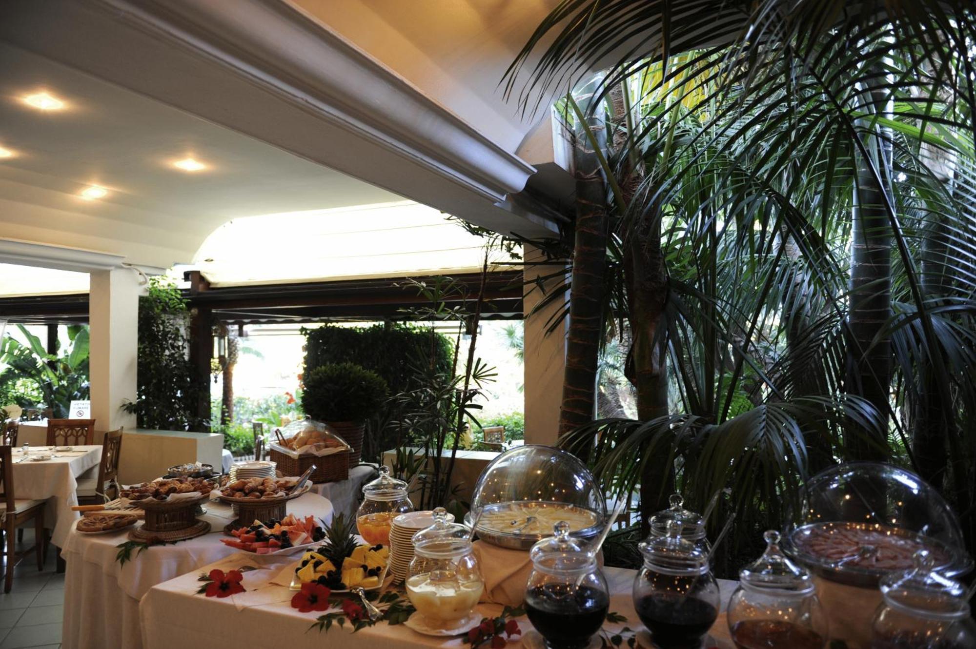 Hotel Simius Playa 4*