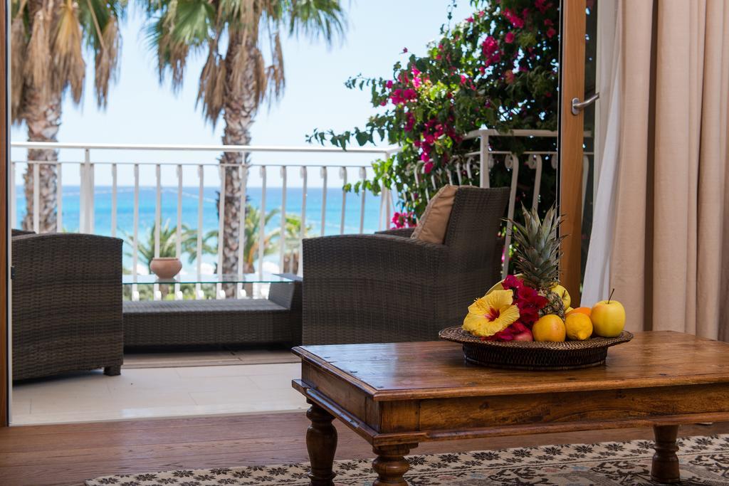 Hotel Simius Playa