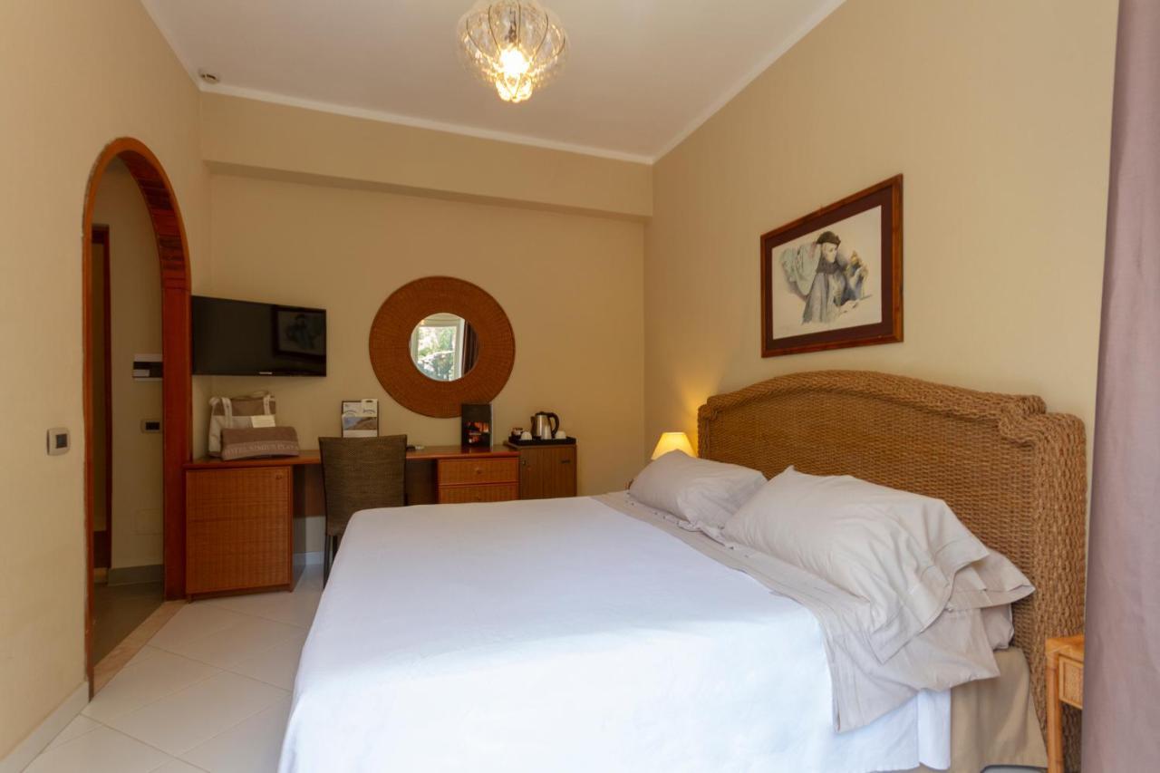 Simius Playa 4*